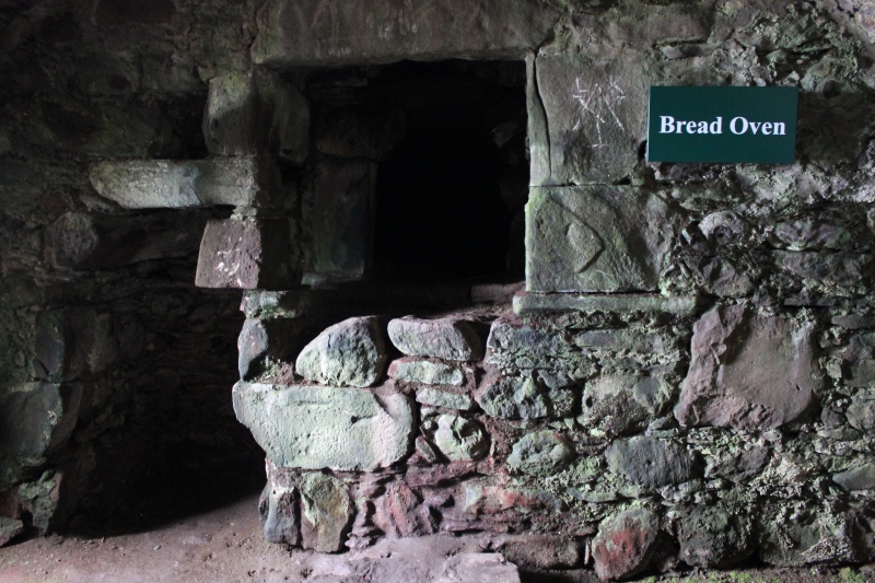 The bread oven at Dunnottar Castle. 